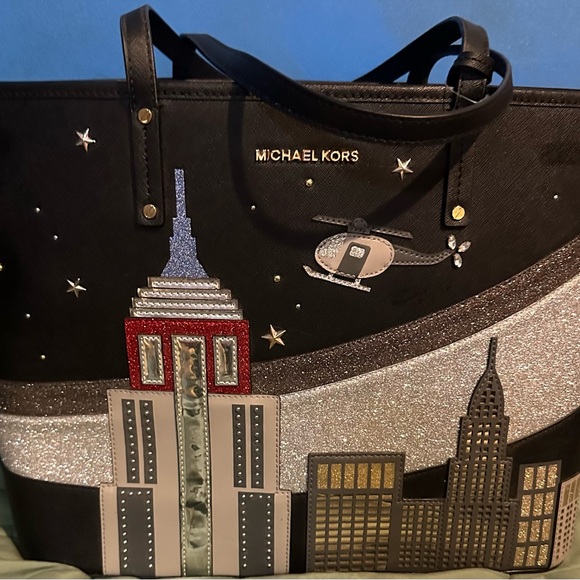 Michael kors Limited Edition Rare Nouveau Novelty Jet Set leathers tote NWT - Picture 2 of 11